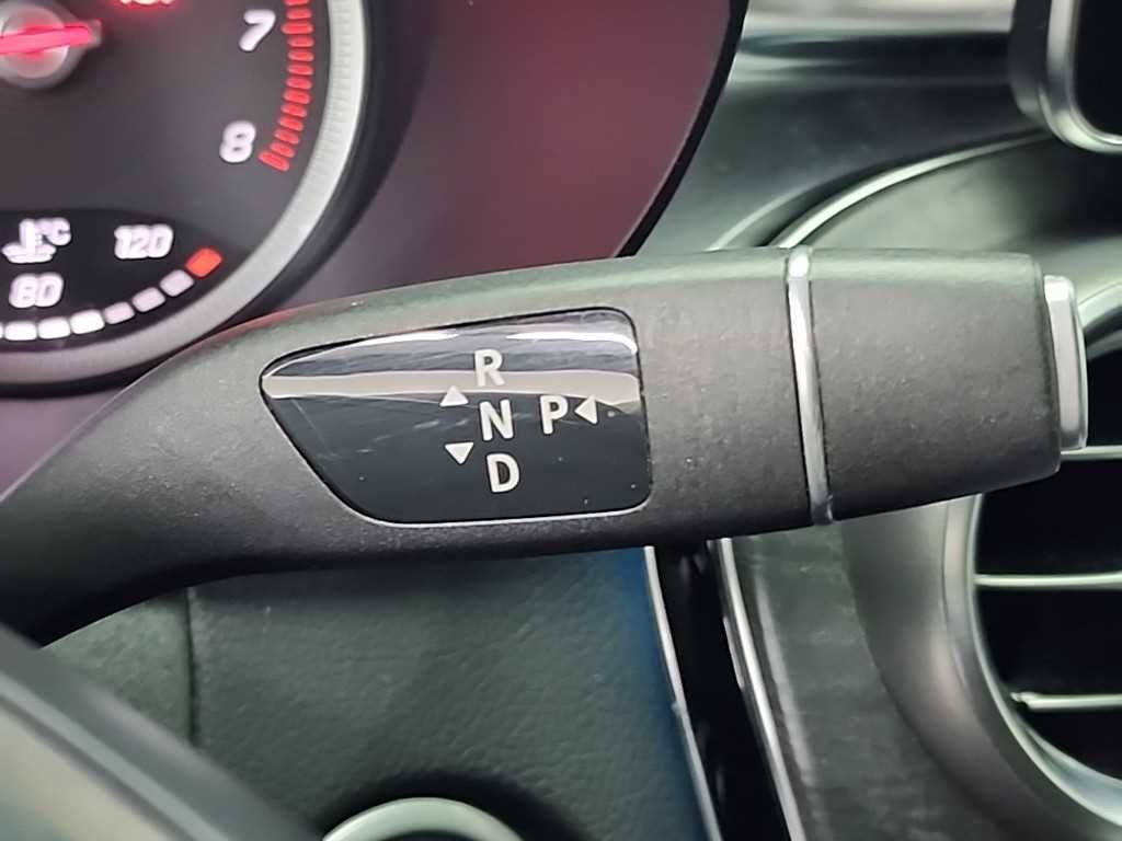 벤츠 GLC 클래스 GLC클래스 X253 GLC 300 4MATIC 쿠페 이미지 8