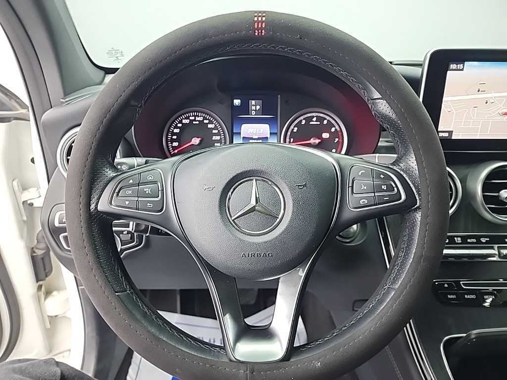 벤츠 GLC 클래스 GLC클래스 X253 GLC 300 4MATIC 쿠페 이미지 9