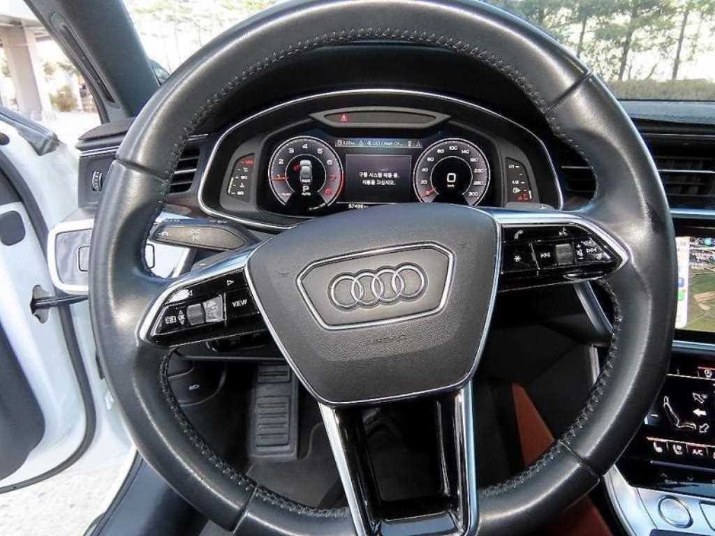 아우디 A6 A6 (C8) 45 TFSI 콰트로 프리미엄 이미지 7