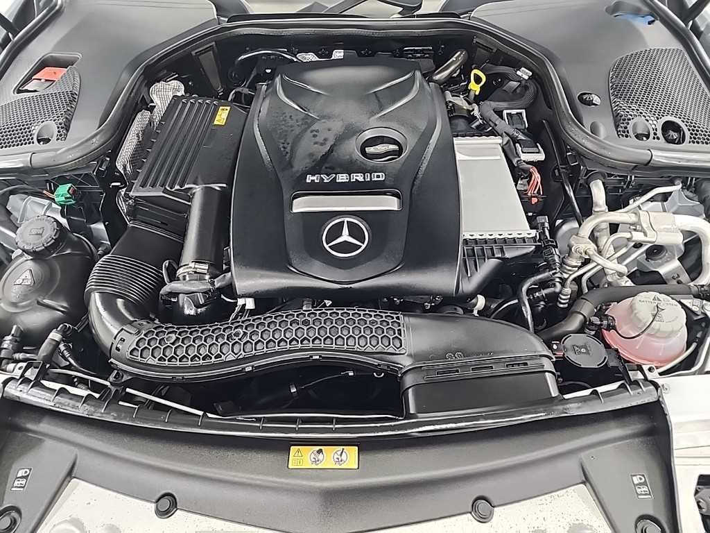 벤츠 E 클래스 E-클래스 W213 E300e 4MATIC 익스클루시브 이미지 5