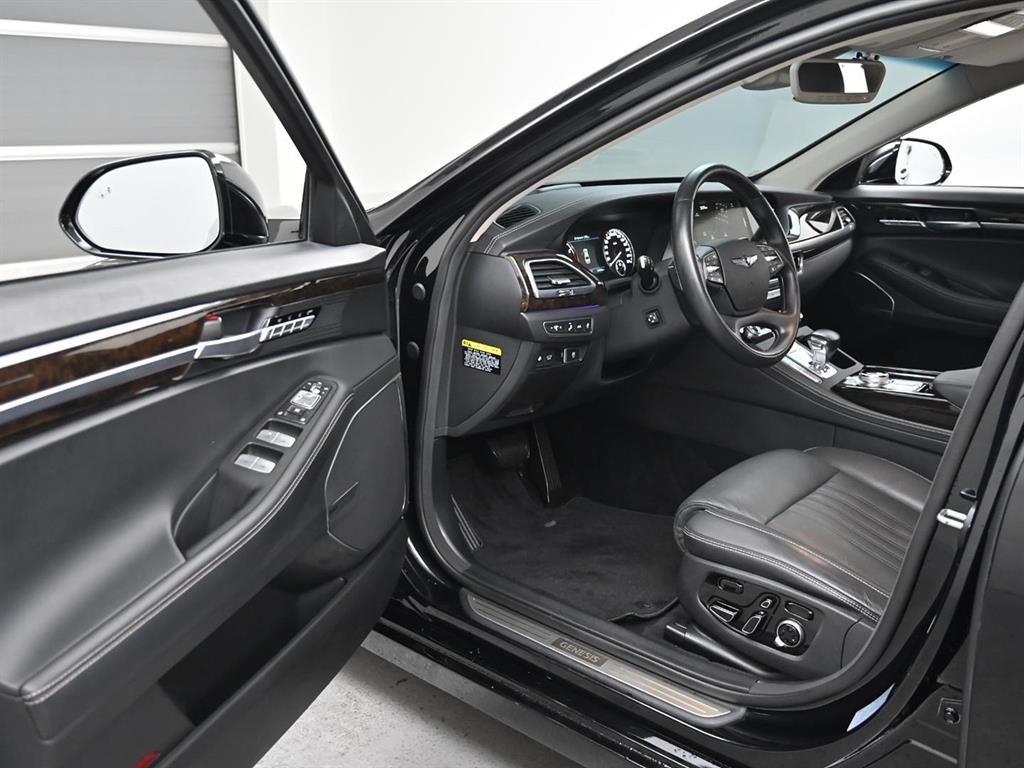 제네시스 G90 3.8 GDI AWD 프리미엄 럭셔리 이미지 11