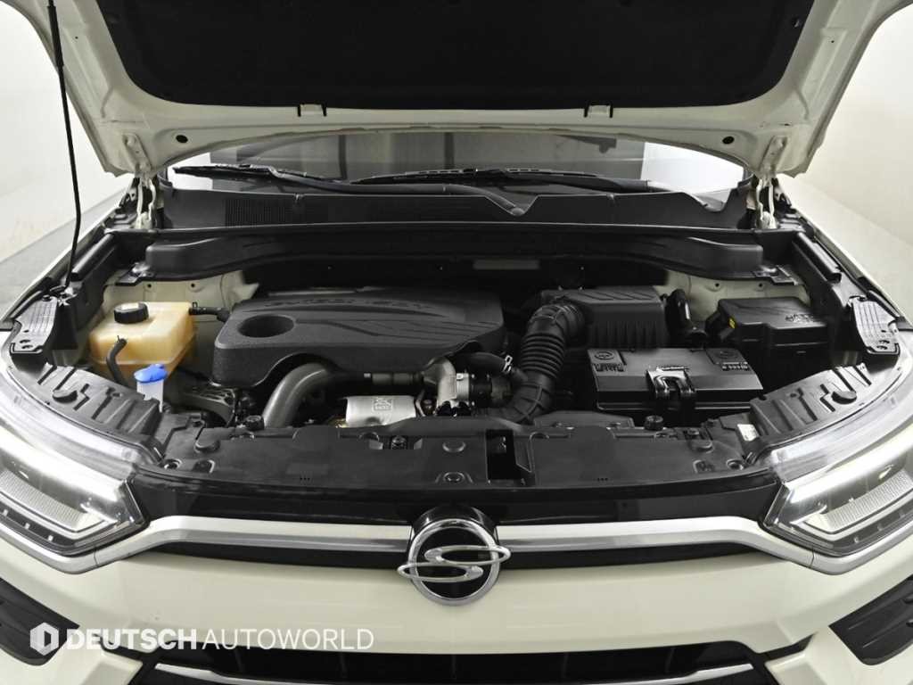 KG모빌리티(쌍용) 코란도 뷰티풀코란도 2WD 가솔린 1.5 C5 플러스 이미지 6