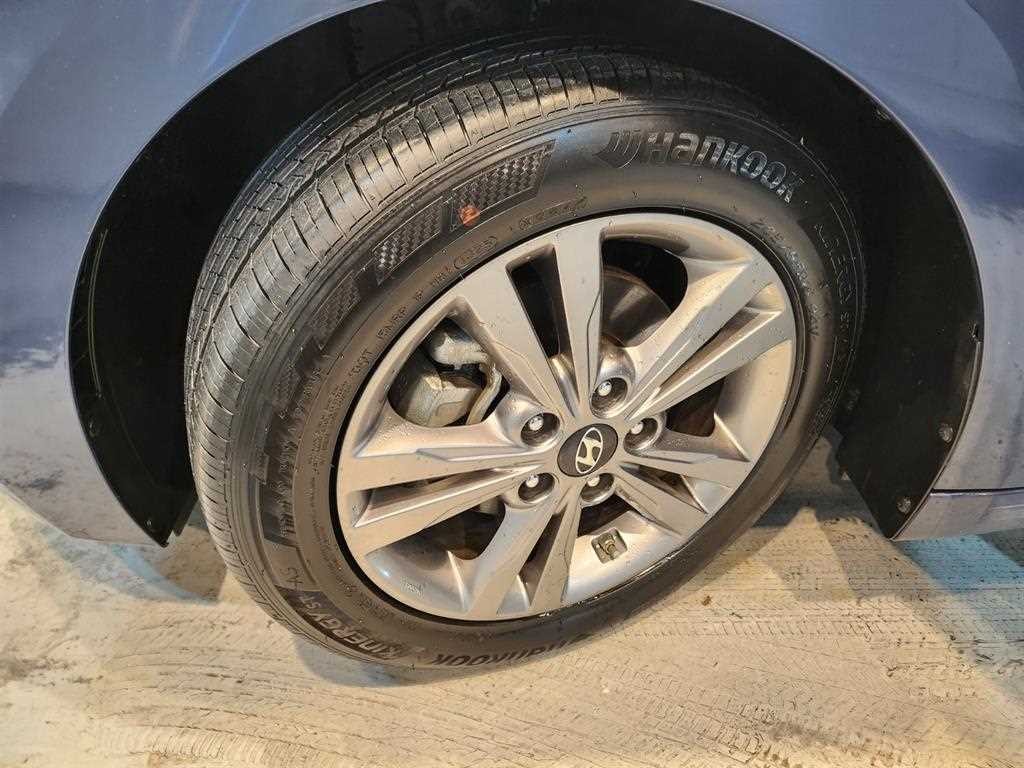 현대 아반떼 아반떼 AD 1.6 GDI 스마트 스페셜 이미지 19