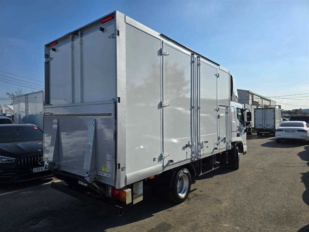 중대형화물 탑차/윙바디 익스(하이)내장탑 파워게이트 2.5톤 이미지 6