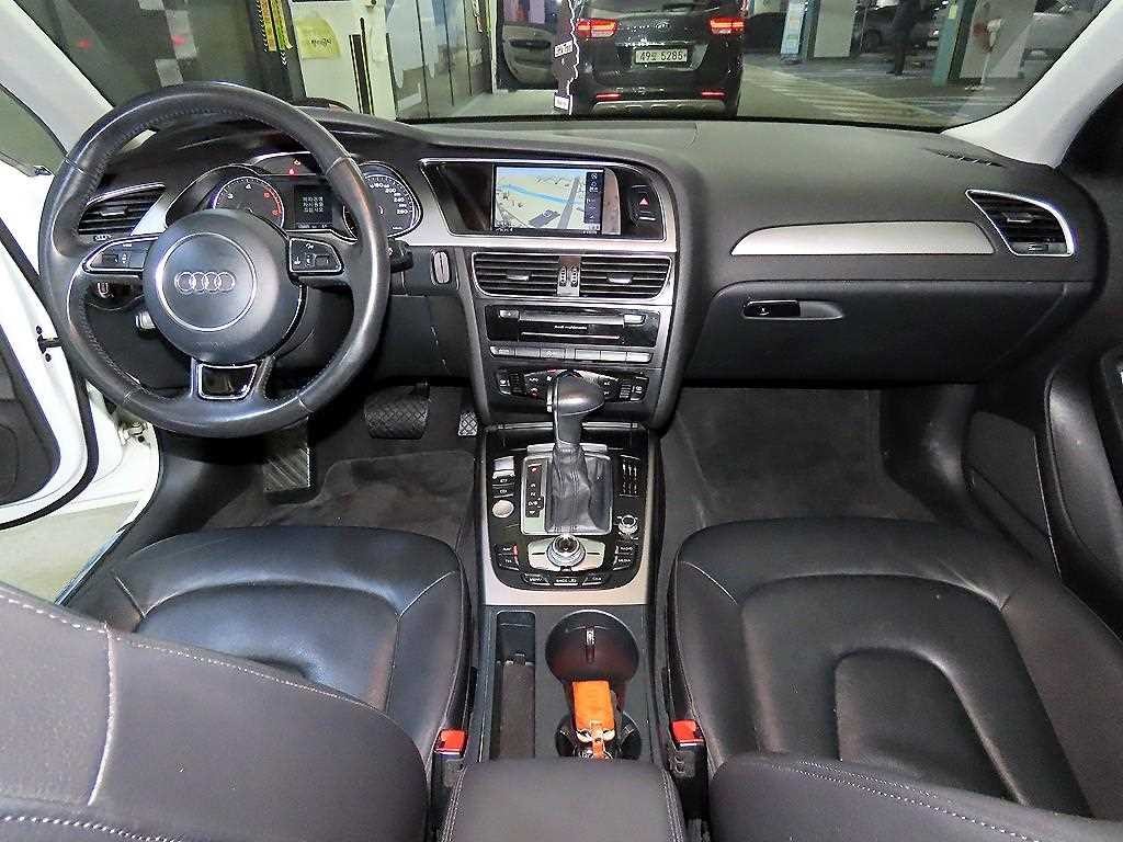 아우디 A4 뉴 A4 30 TDI 다이나믹 이미지 10