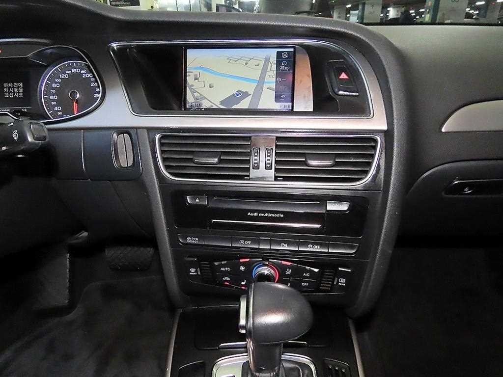 아우디 A4 뉴 A4 30 TDI 다이나믹 이미지 11