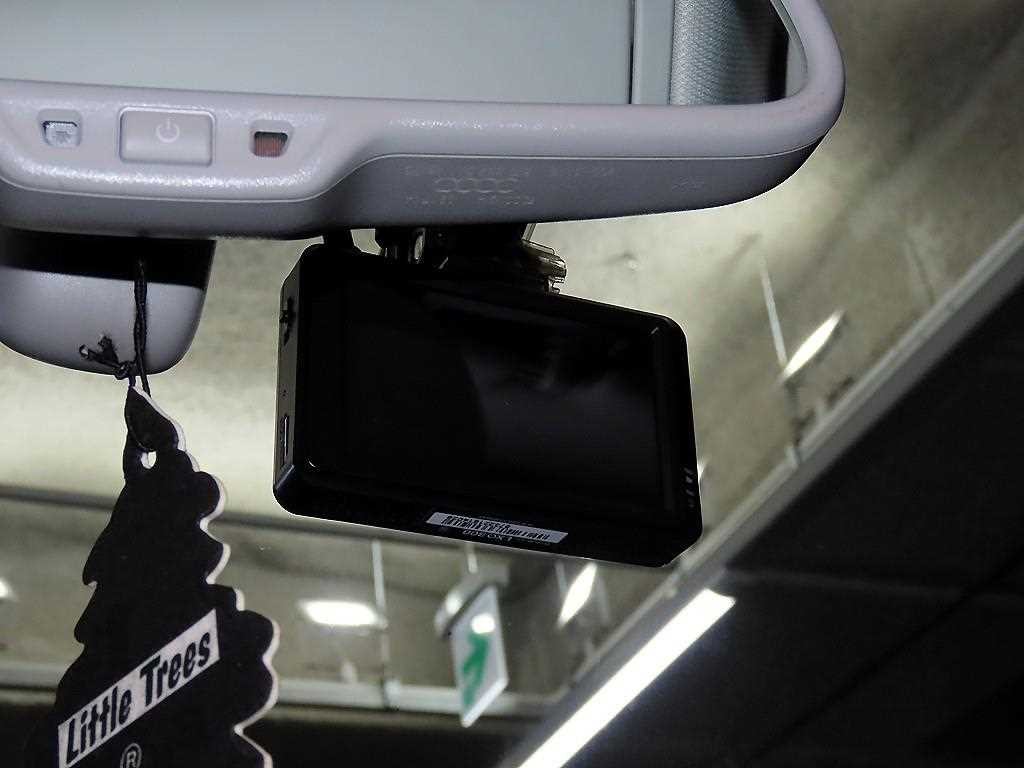 아우디 A4 뉴 A4 30 TDI 다이나믹 이미지 15