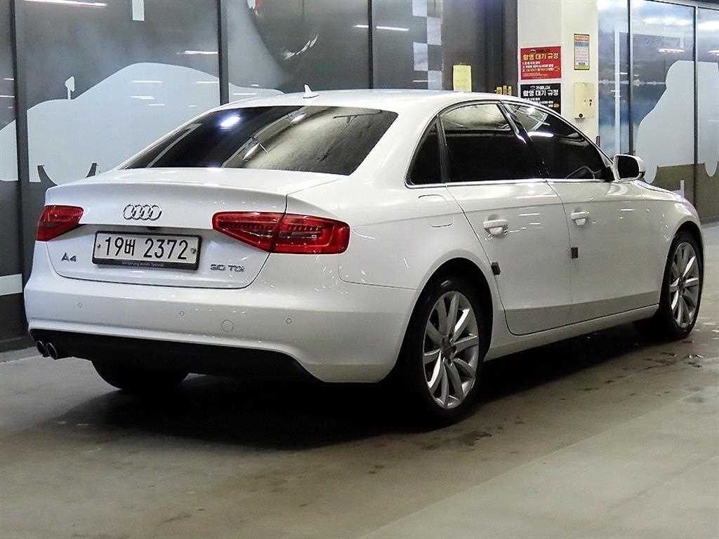 아우디 A4 뉴 A4 30 TDI 다이나믹 이미지 4