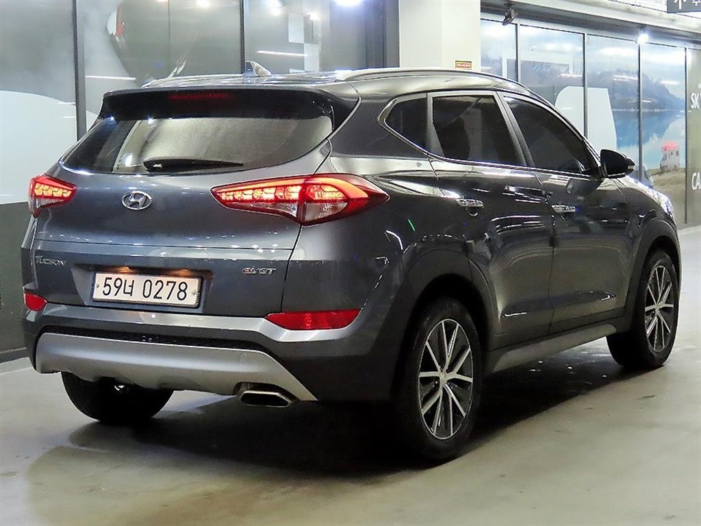 현대 투싼 올뉴투싼 디젤 1.7 2WD 프리미엄 이미지 4