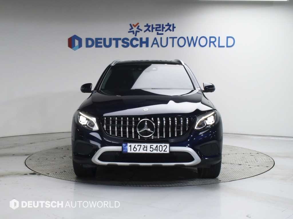 벤츠 GLC 클래스 GLC클래스 X253 GLC 350 e 4MATIC 프리미엄 이미지 3