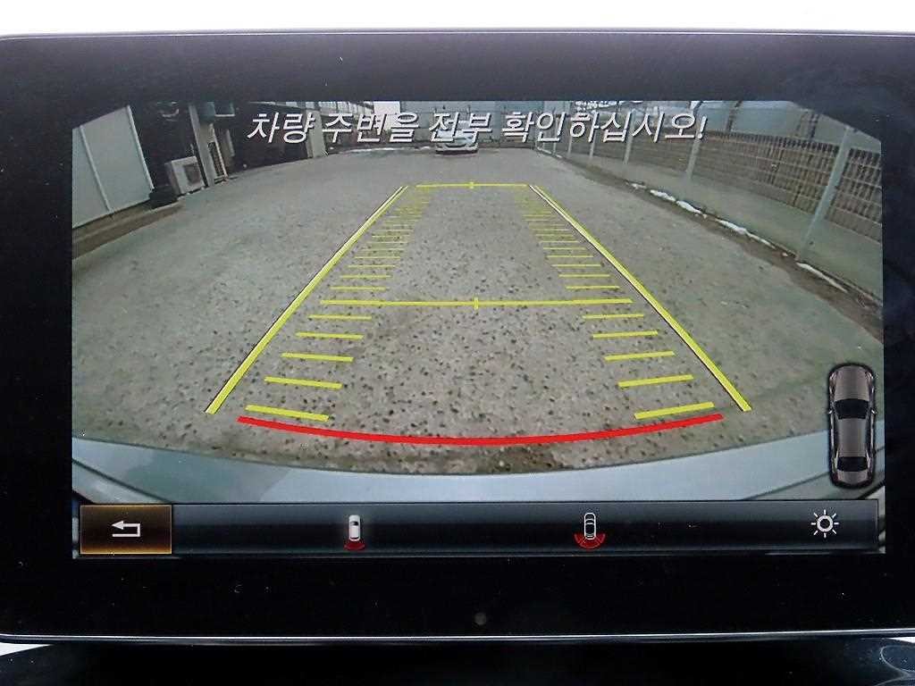 벤츠 C 클래스 C클래스 W205 C220 d 아방가르드 이미지 15