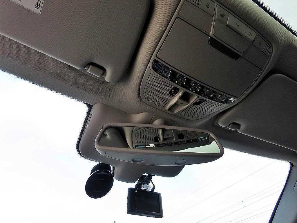 벤츠 C 클래스 C클래스 W205 C220 d 아방가르드 이미지 16
