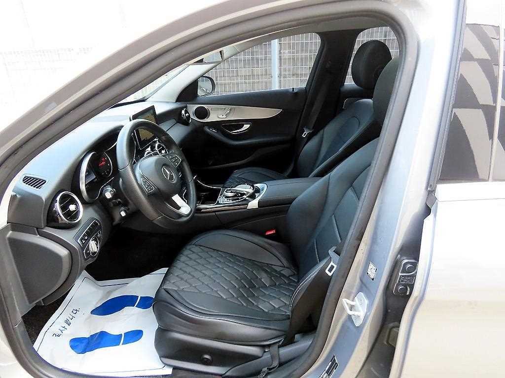 벤츠 C 클래스 C클래스 W205 C220 d 아방가르드 이미지 5