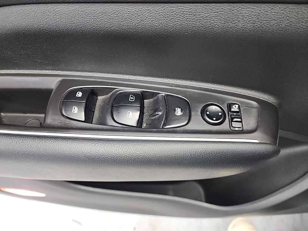 르노코리아(삼성) QM6 더뉴QM6 가솔린 2.0 GDe LE 2WD 이미지 16