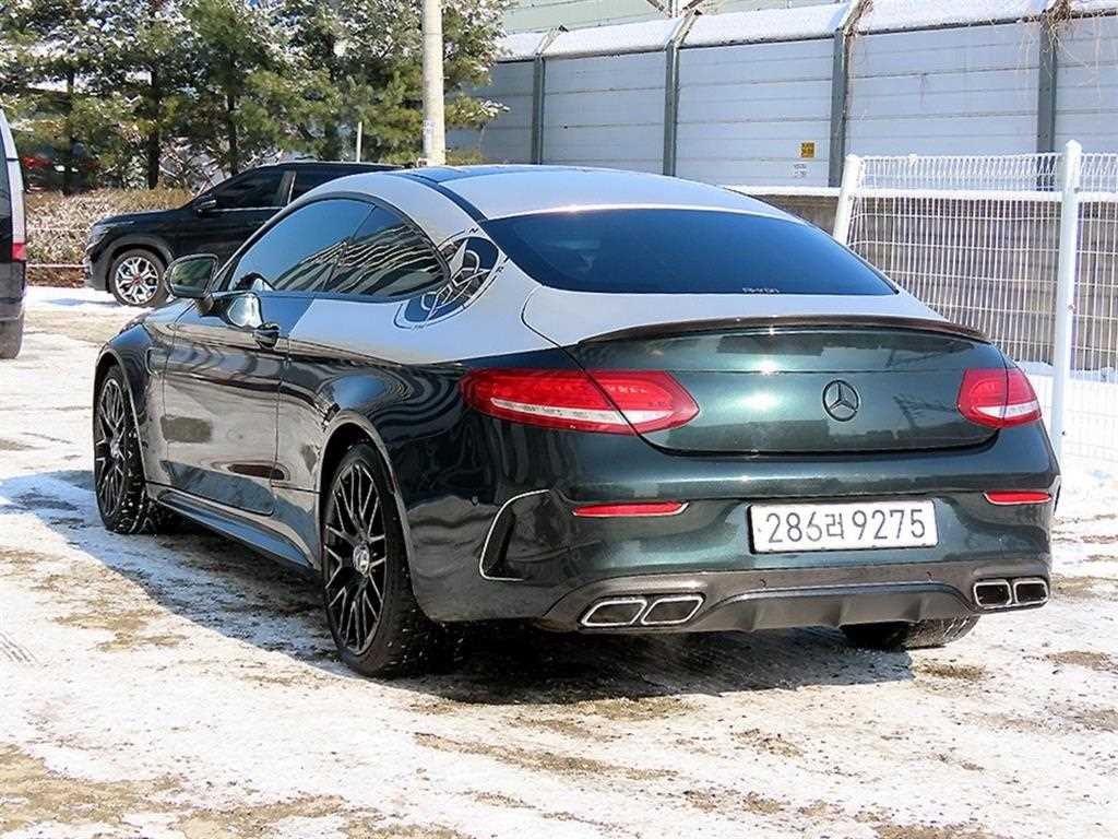 벤츠 C 클래스 C클래스 W205 C63 AMG 쿠페 이미지 3