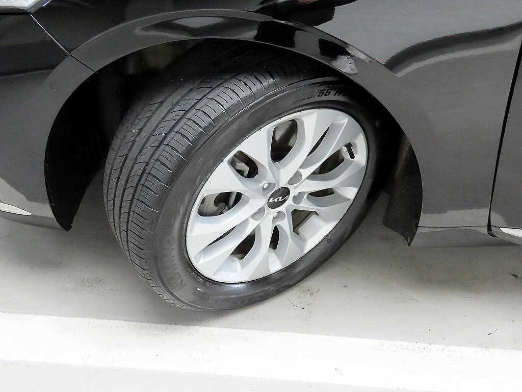 기아 K8 2.5 2WD 노블레스 이미지 19