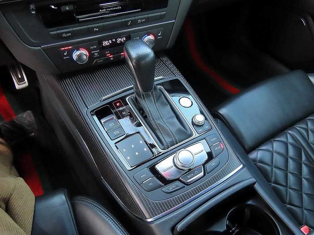 아우디 A7 55 TDI 콰트로 스포츠 이미지 11