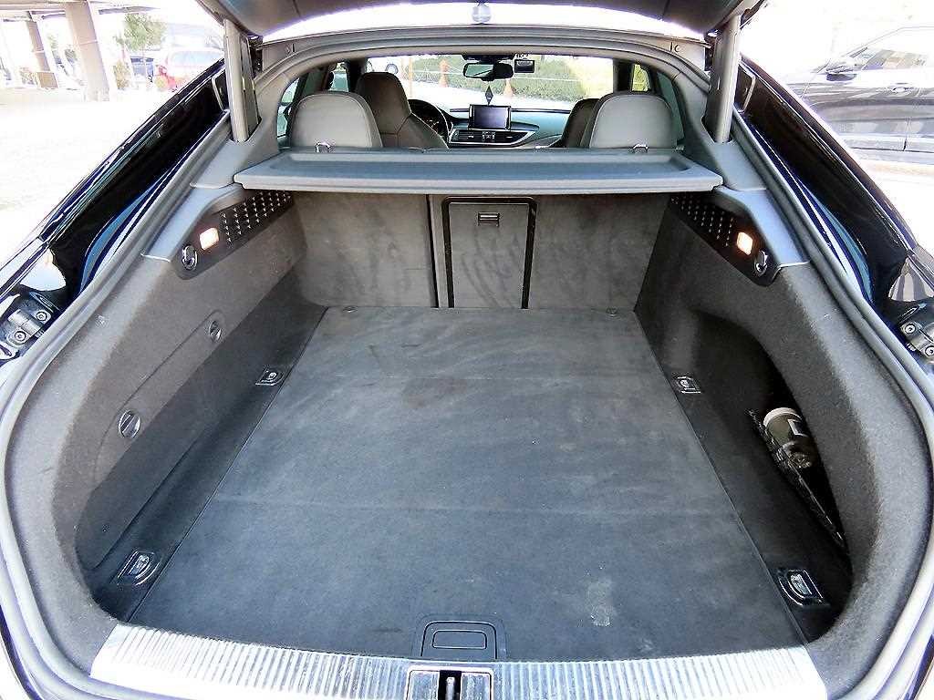 아우디 A7 55 TDI 콰트로 스포츠 이미지 17