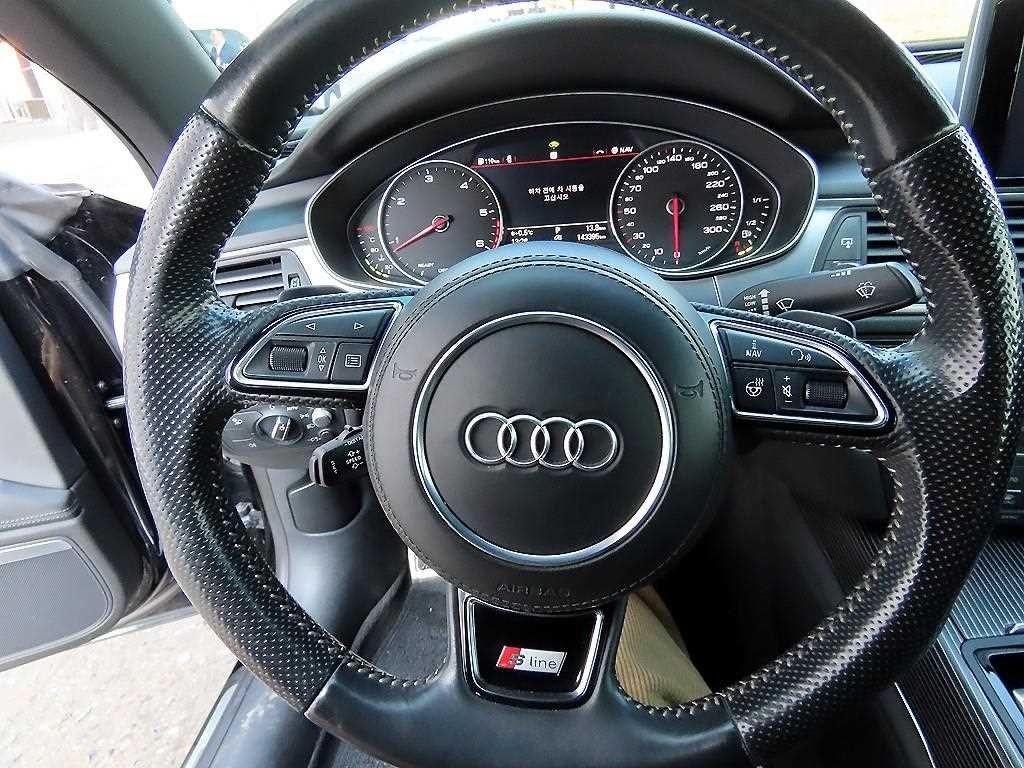 아우디 A7 55 TDI 콰트로 스포츠 이미지 8