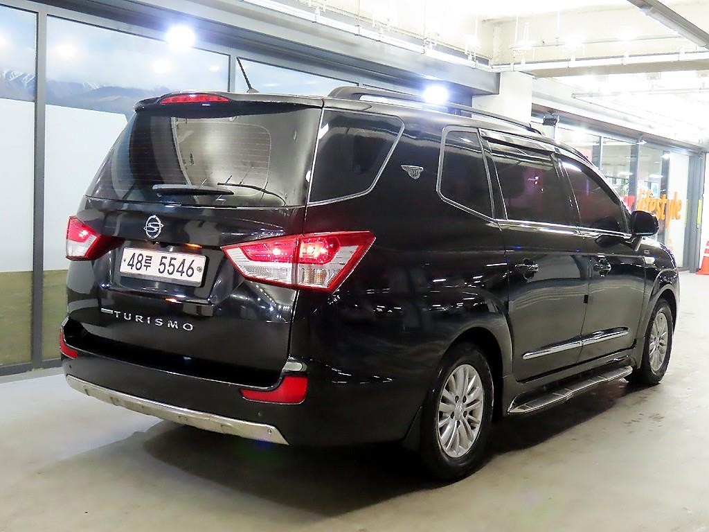 KG모빌리티(쌍용) 코란도 코란도투리스모 4WD TX 9인승 이미지 4