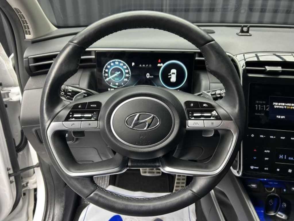현대 투싼 투싼 (NX4) 가솔린 1.6 터보 2WD 인스퍼레이션 이미지 9