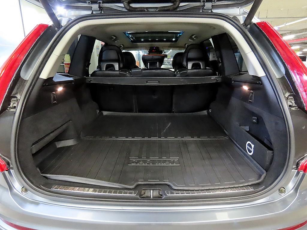 볼보 XC90 XC90 2세대 2.0 T6 AWD 모멘텀 이미지 16