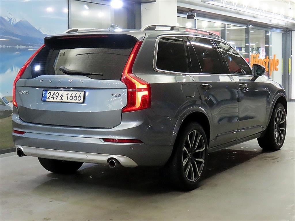 볼보 XC90 XC90 2세대 2.0 T6 AWD 모멘텀 이미지 4