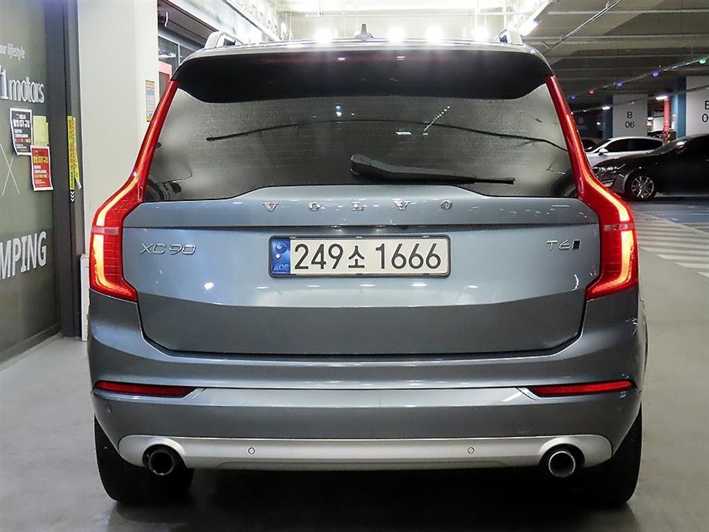 볼보 XC90 XC90 2세대 2.0 T6 AWD 모멘텀 이미지 5