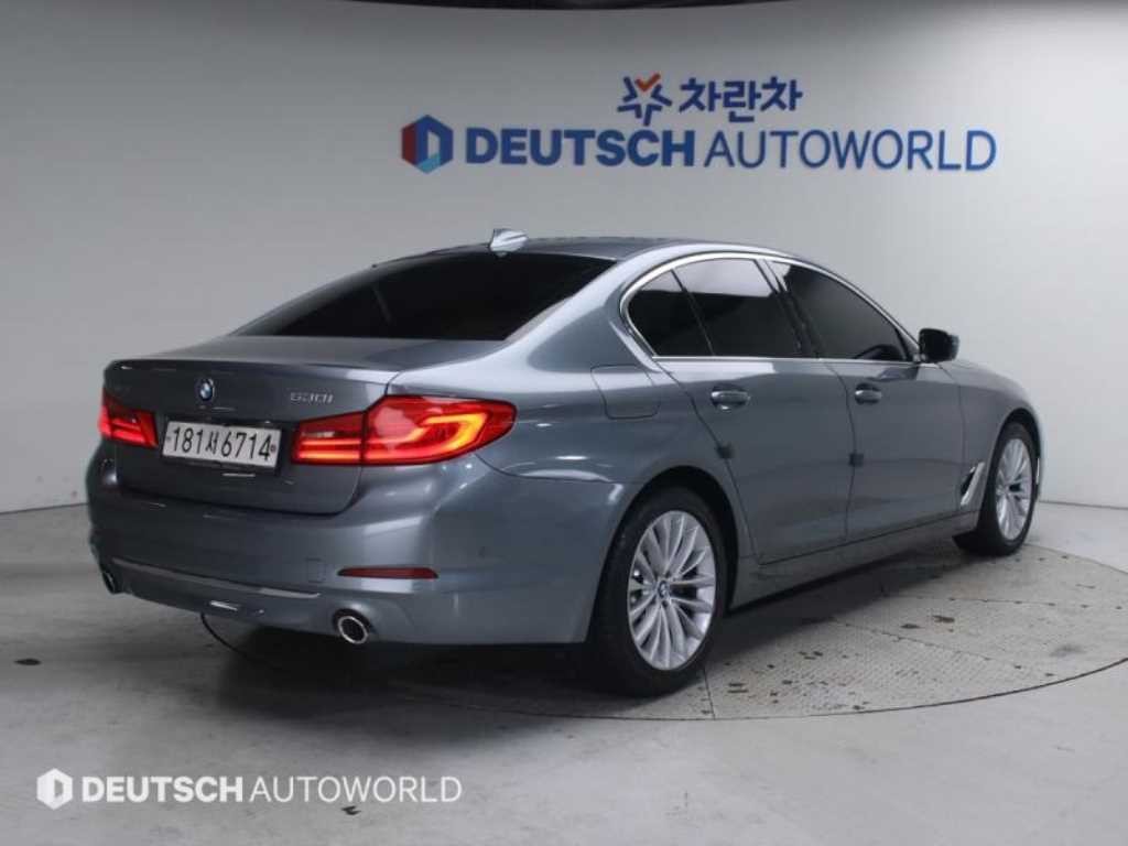 BMW 5시리즈 5시리즈 (G30) 530i xDrive 럭셔리 플러스 이미지 2