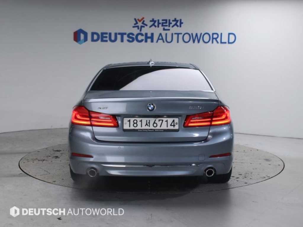 BMW 5시리즈 5시리즈 (G30) 530i xDrive 럭셔리 플러스 이미지 4