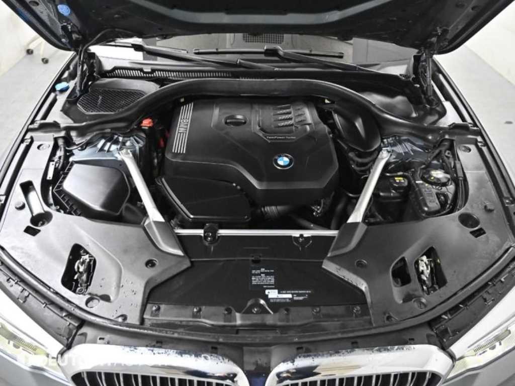 BMW 5시리즈 5시리즈 (G30) 530i xDrive 럭셔리 플러스 이미지 6