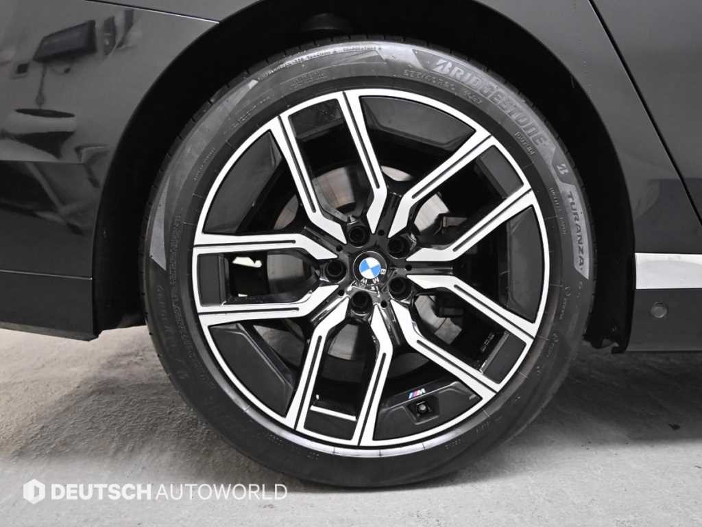 BMW 7시리즈 7시리즈 (G70) 740d xDrive M 스포츠 이미지 5