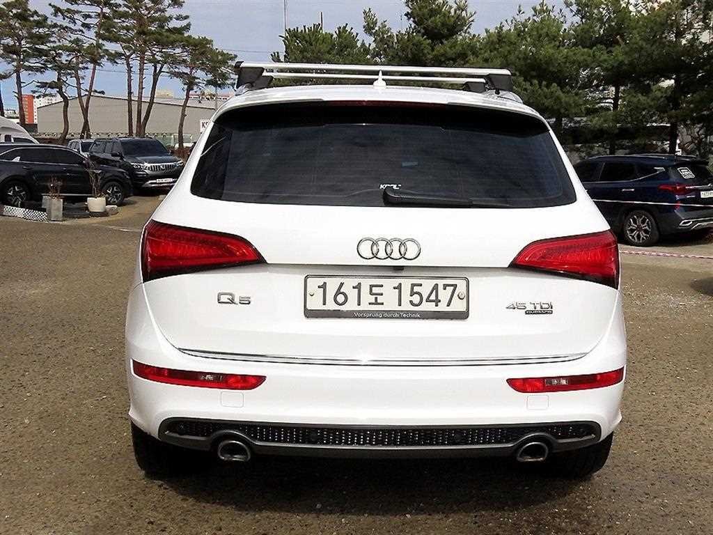 아우디 Q5 45 TDI 콰트로 다이나믹 이미지 4