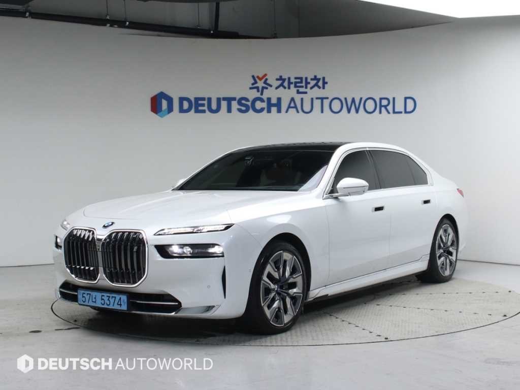 BMW i7 BMW i7 xDrive 60 DPE 이그제큐티브 팩 이미지 1