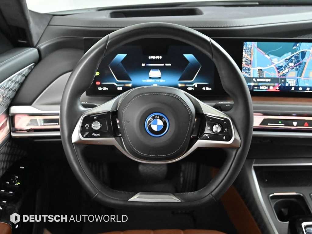 BMW i7 BMW i7 xDrive 60 DPE 이그제큐티브 팩 이미지 13