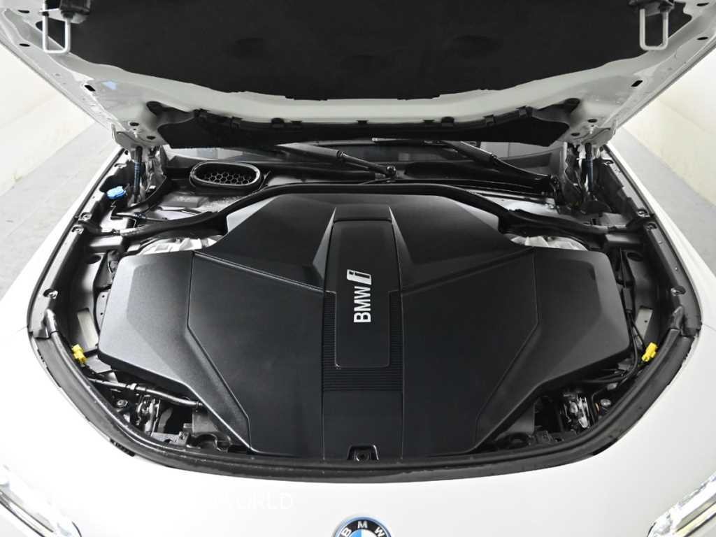 BMW i7 BMW i7 xDrive 60 DPE 이그제큐티브 팩 이미지 6