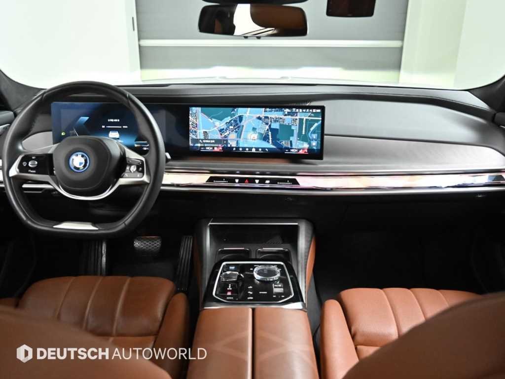 BMW i7 BMW i7 xDrive 60 DPE 이그제큐티브 팩 이미지 7