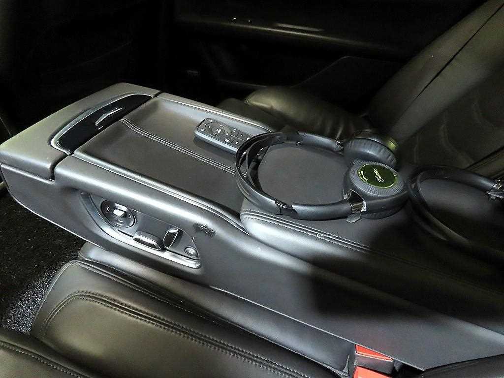 캐딜락 CT6 3.6 플래티넘 AWD 이미지 14