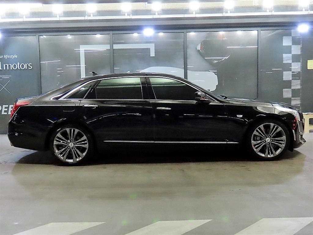 캐딜락 CT6 3.6 플래티넘 AWD 이미지 3