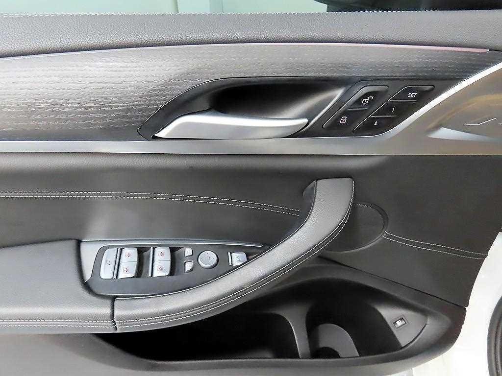 BMW X3 X3 (G01) xDrive 30e M 스포츠 프로 이미지 11