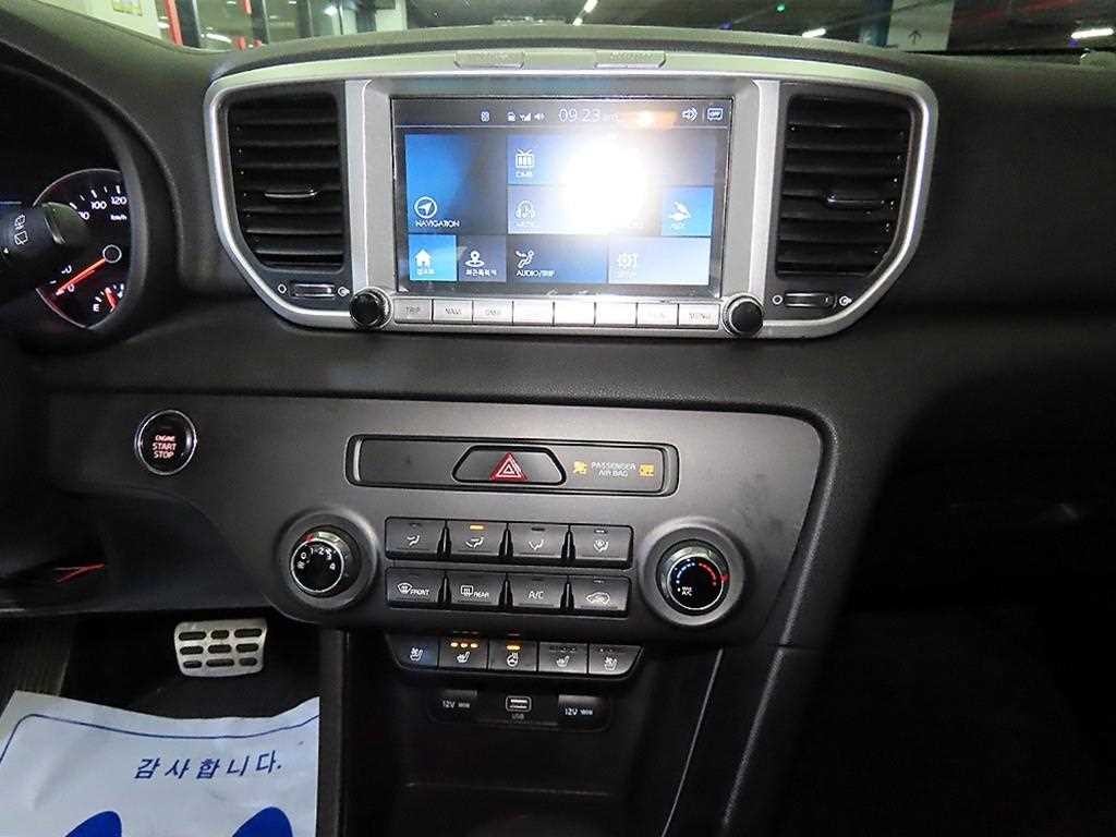 기아 스포티지 스포티지 더 볼드 1.6 디젤 2WD 프레스티지 이미지 11