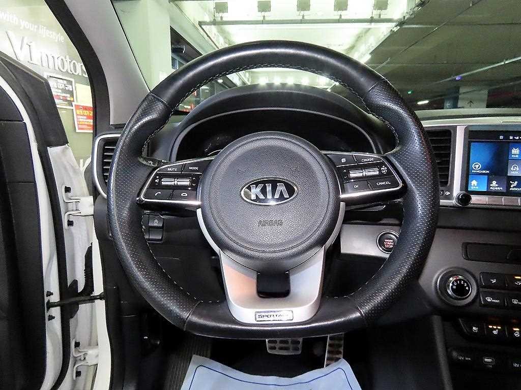 기아 스포티지 스포티지 더 볼드 1.6 디젤 2WD 프레스티지 이미지 8