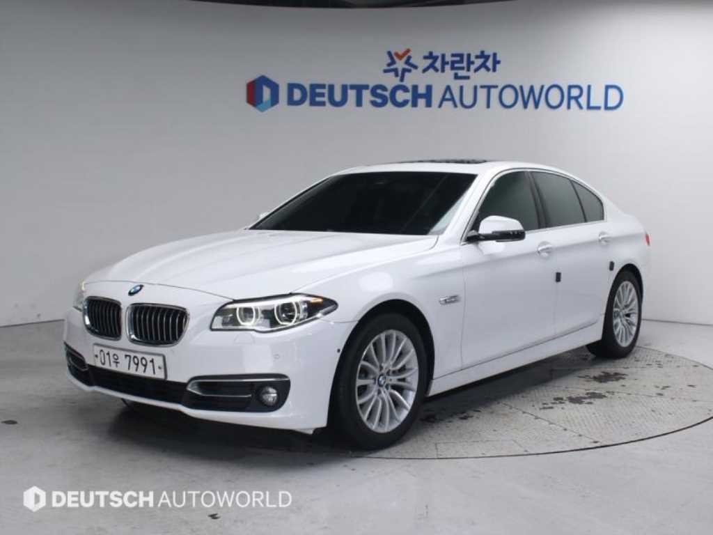 BMW 5시리즈 5시리즈 (F10) 528i 이미지 1