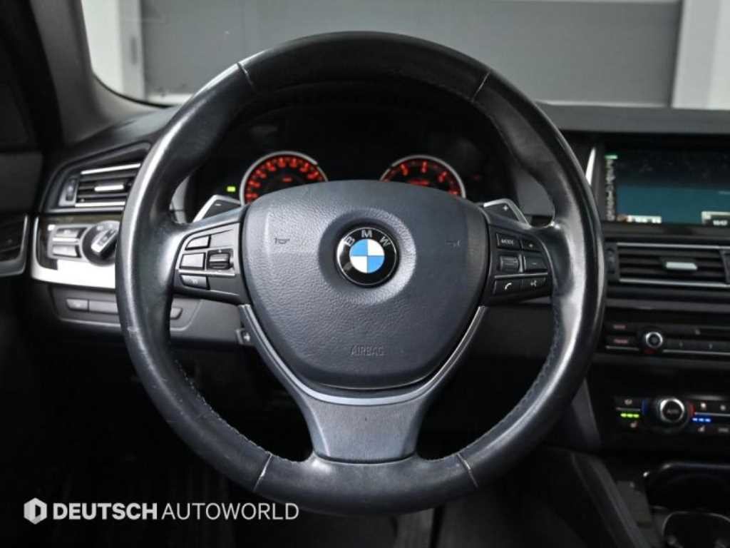 BMW 5시리즈 5시리즈 (F10) 528i 이미지 13
