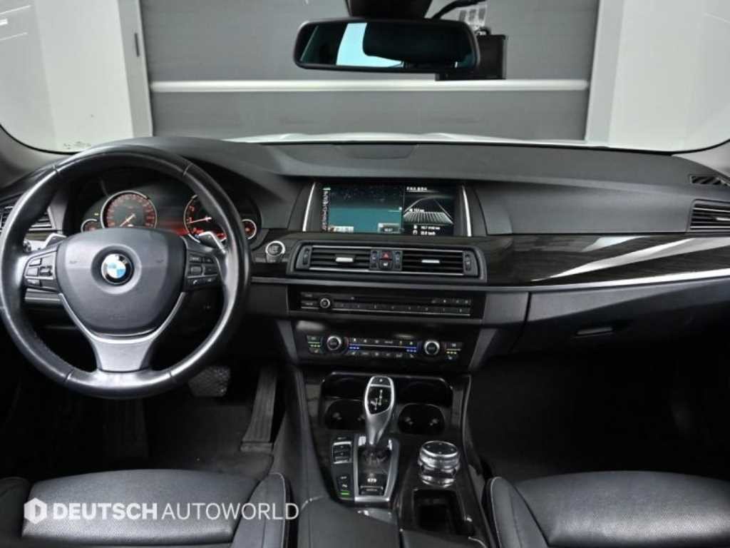 BMW 5시리즈 5시리즈 (F10) 528i 이미지 7