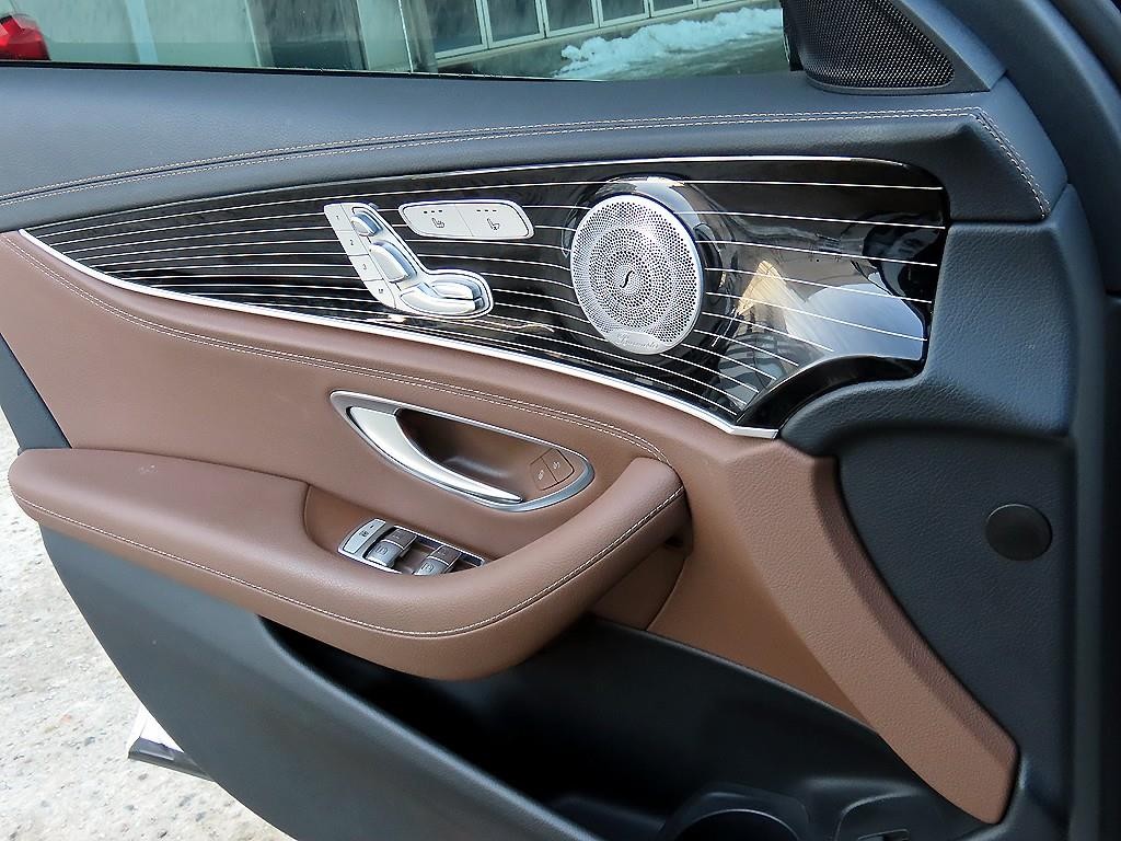 벤츠 E 클래스 E-클래스 W213 E450 4MATIC 익스클루시브 이미지 12