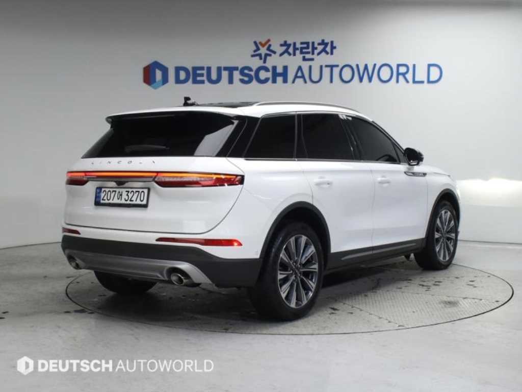 링컨 코세어 2.0 리저브 AWD 이미지 2