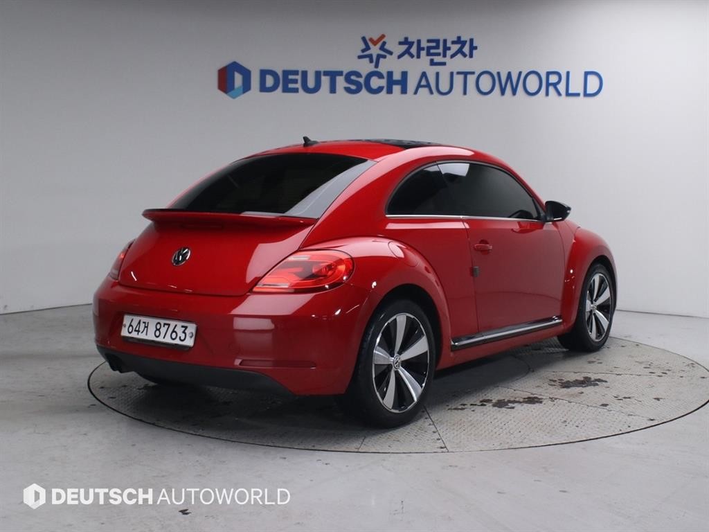 폭스바겐 비틀 더비틀 2.0 TDI 프리미엄 이미지 2