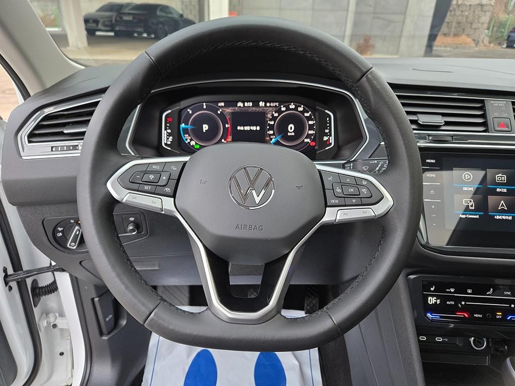 폭스바겐 티구안 티구안(2세대) 2.0 TDI 프레스티지 이미지 7