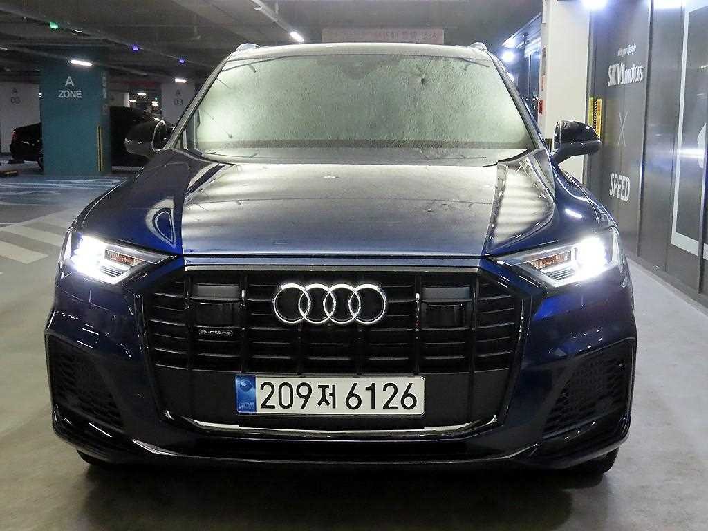 아우디 Q7 Q7 (4M) 55 TFSI 콰트로 프리미엄 이미지 2